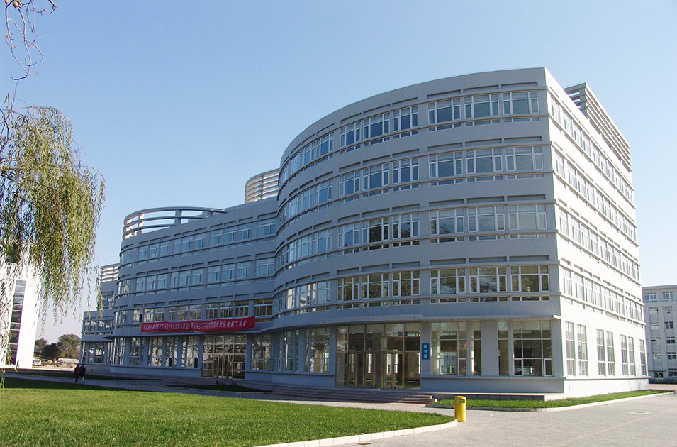 天津醫(yī)學(xué)高等專科學(xué)校圖書館